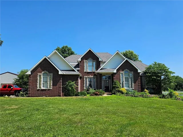 $875,000 | 25408 Northeast Colbern Road, Lee's Summit, MO 64064