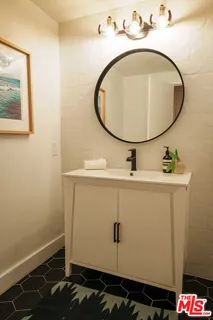 $1,850,000 | Undisclosed Address, Santa Monica, CA 90403