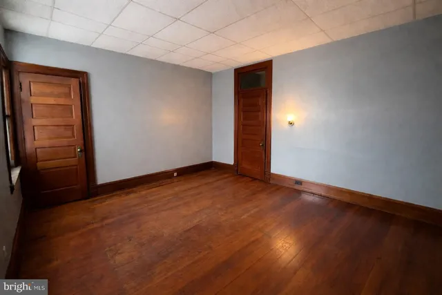 $1,200 | 10 East Main Street, Schuylkill Haven, PA 17972