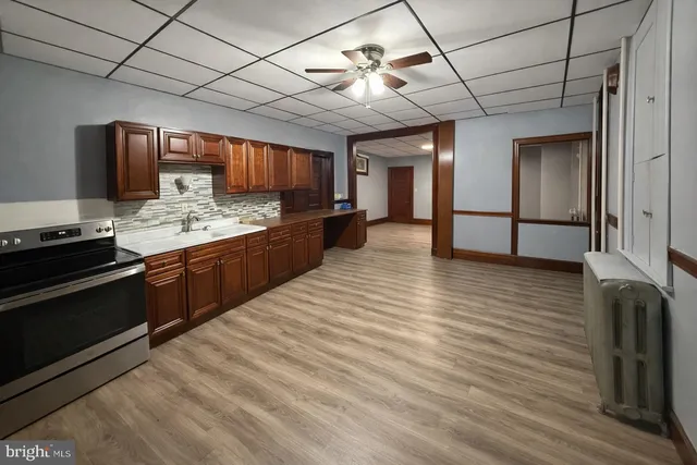 $1,200 | 10 East Main Street, Schuylkill Haven, PA 17972