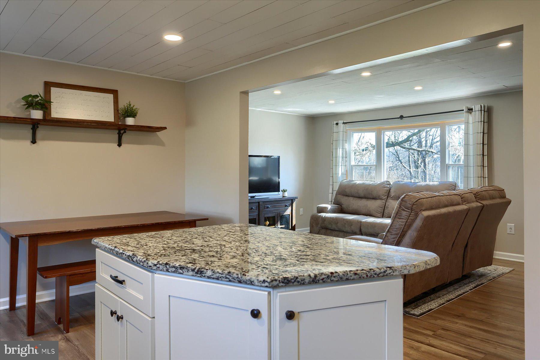 1026 Creek Road Manheim, PA 17545 - Photo 11 of 46