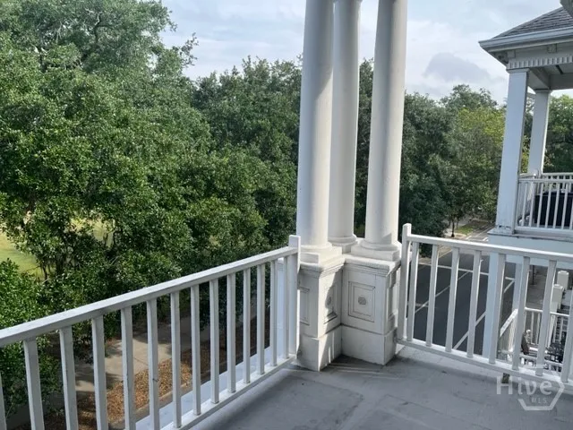 $2,200 | 816 Drayton Street, Unit 2A, Savannah, GA 31401