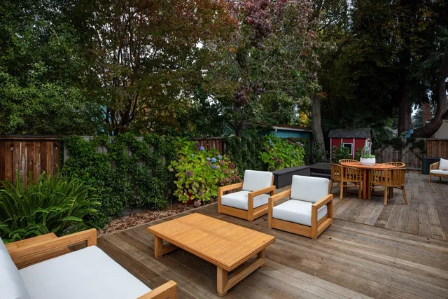 $3,498,000 | 320 Barton Way, Menlo Park, CA 94025