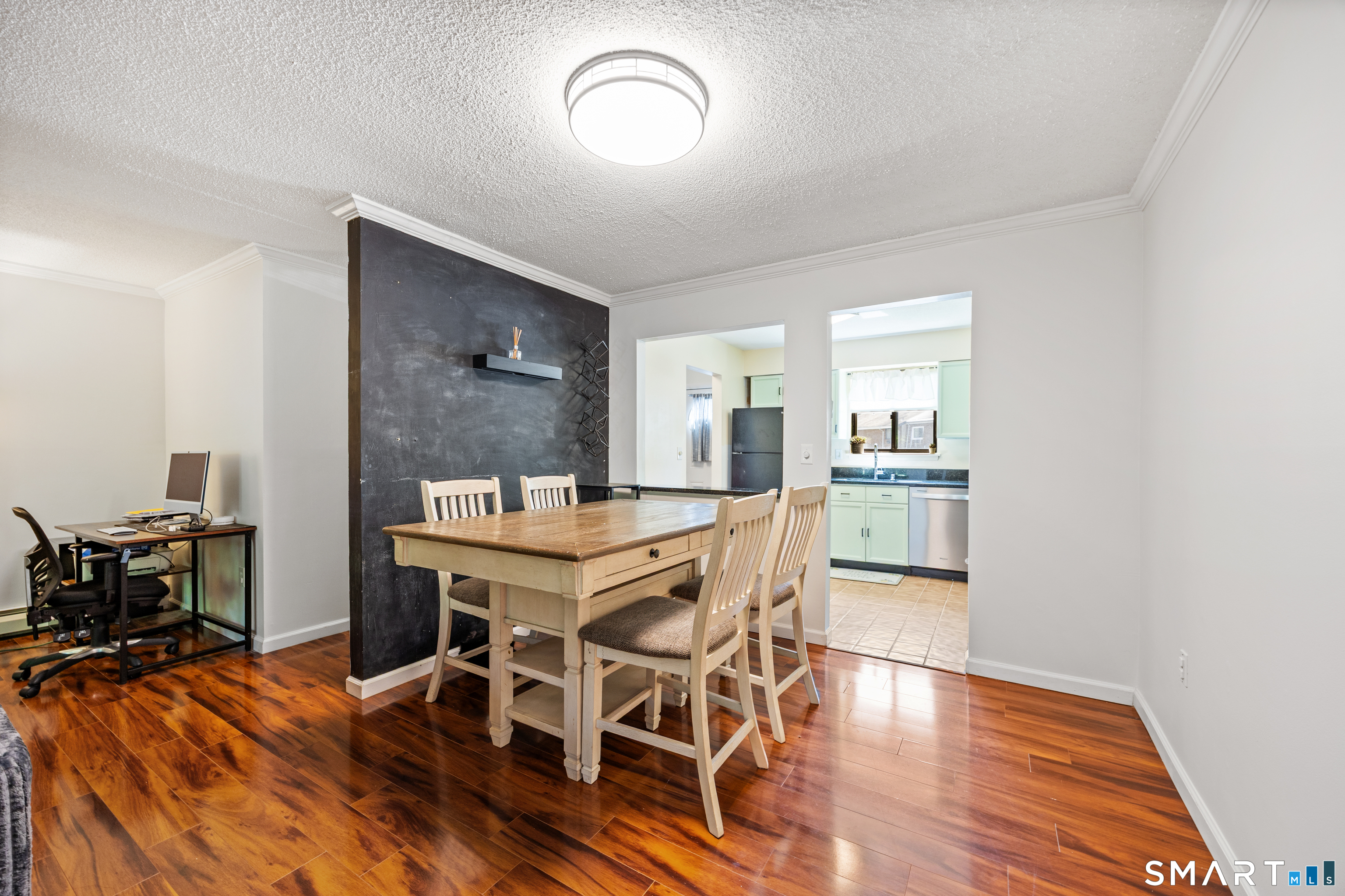 7 Sutton Place, Unit 7 Bloomfield, CT 06002 - Photo 5 of 25