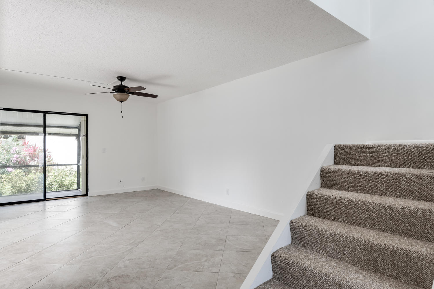 7200 Northwest 2nd Avenue, Unit 76 Boca Raton, FL 33487 - Photo 3 of 29 Must See Property-large-003-022-Welcome