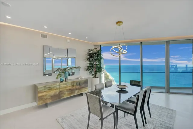 $29,900 | 18975 Collins Avenue, Unit 3000, Sunny Isles Beach, FL 33160