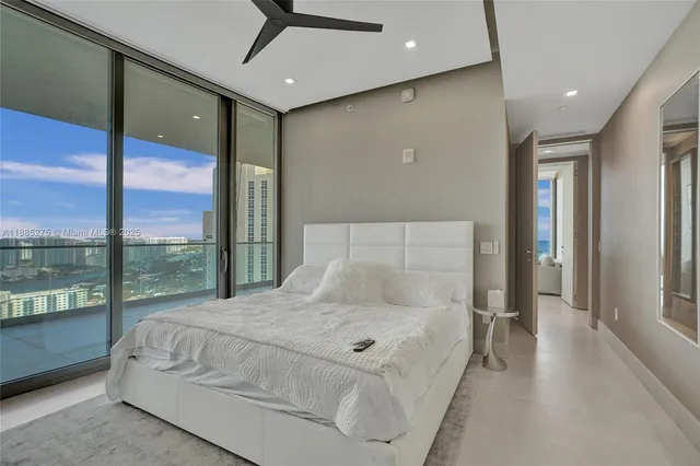 $29,900 | 18975 Collins Avenue, Unit 3000, Sunny Isles Beach, FL 33160