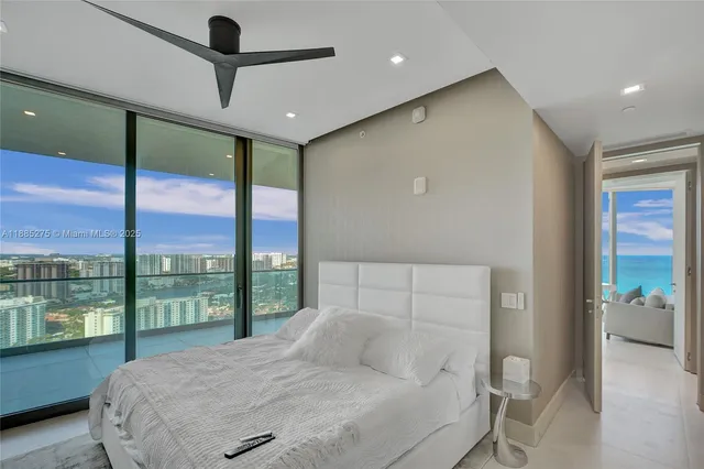 $29,900 | 18975 Collins Avenue, Unit 3000, Sunny Isles Beach, FL 33160