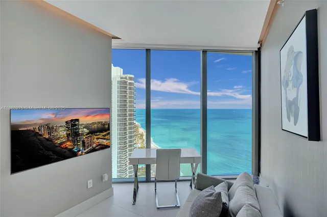 $29,900 | 18975 Collins Avenue, Unit 3000, Sunny Isles Beach, FL 33160