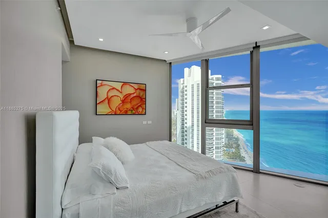 $29,900 | 18975 Collins Avenue, Unit 3000, Sunny Isles Beach, FL 33160