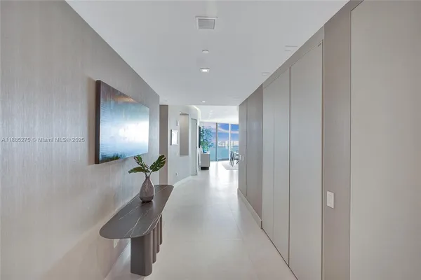 $29,900 | 18975 Collins Avenue, Unit 3000, Sunny Isles Beach, FL 33160