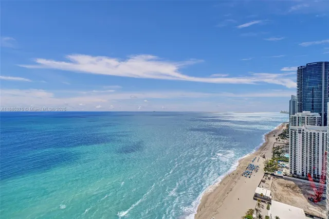 $29,900 | 18975 Collins Avenue, Unit 3000, Sunny Isles Beach, FL 33160