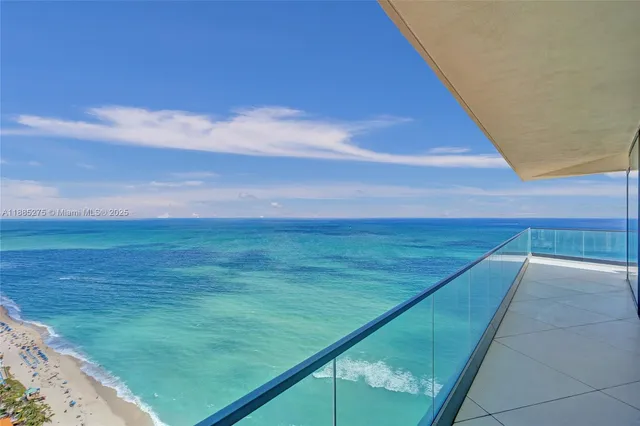 $29,900 | 18975 Collins Avenue, Unit 3000, Sunny Isles Beach, FL 33160