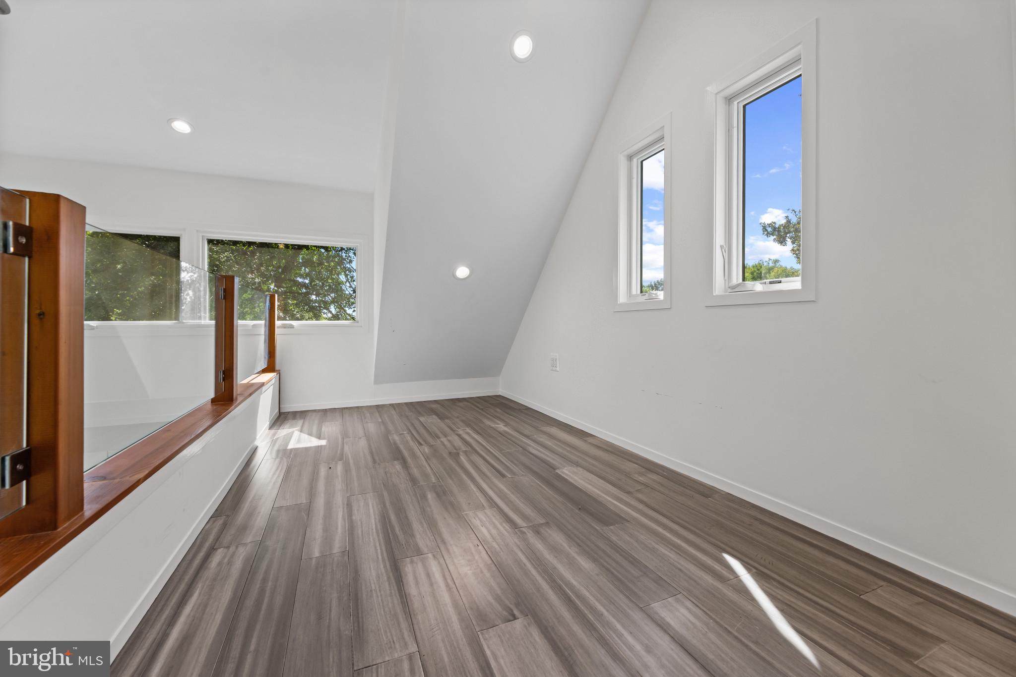 1108 Vassar Road Alexandria, VA 22314 - Photo 22 of 46 Gallery Image 22
