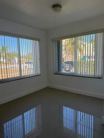 $2,150 | 1225 North J Street, Lake Worth Beach, FL 33460