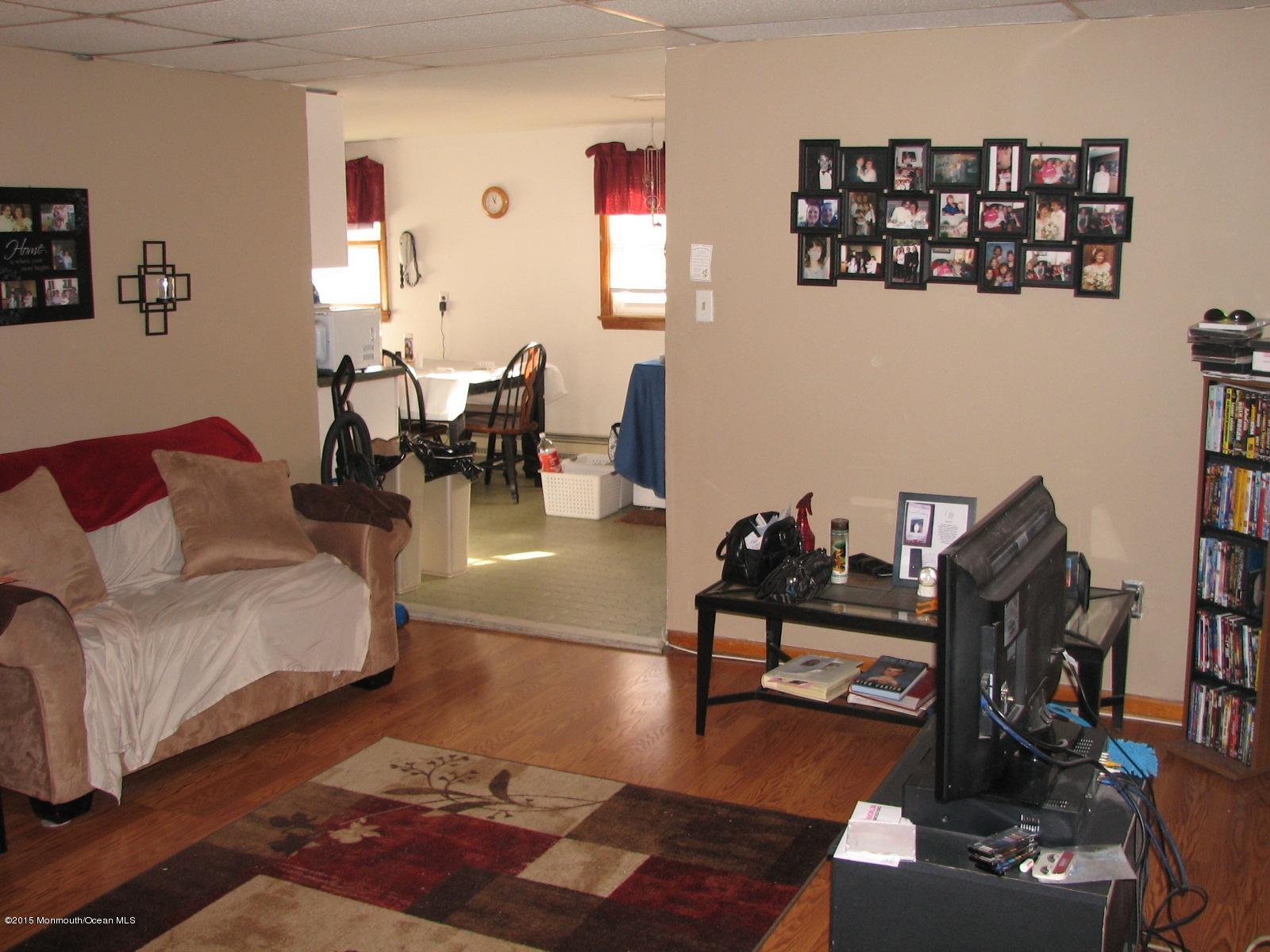 438 Main Street Keyport, NJ 07735 - Photo 12 of 27 IMG_7113
