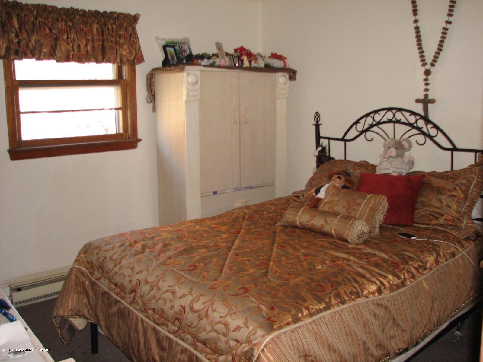 438 Main Street Keyport, NJ 07735 - Photo 13 of 27 IMG_7115