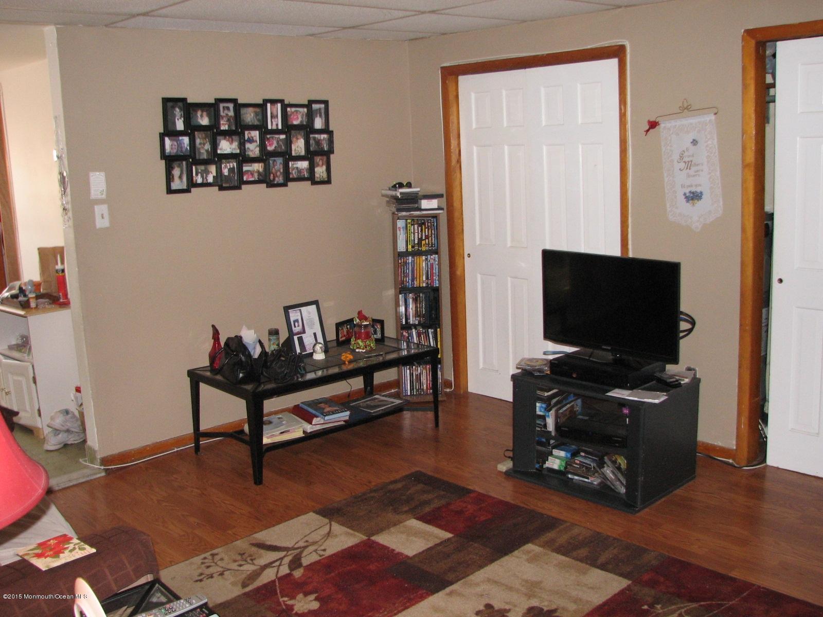 438 Main Street Keyport, NJ 07735 - Photo 15 of 27 IMG_7117