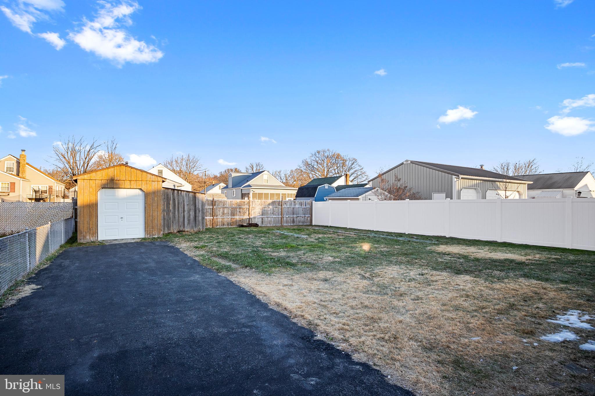 914 Woodlynn Road Baltimore, MD 21221 - Photo 19 of 21