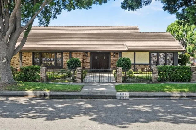 $1,699,000 | 8560 Cherokee Drive, Downey, CA 90241