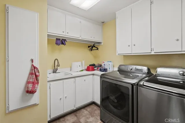 $1,699,000 | 8560 Cherokee Drive, Downey, CA 90241