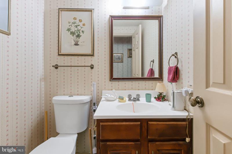 833 Old Road Strasburg, PA 17579 - Photo 24 of 34 Gallery Image 24
