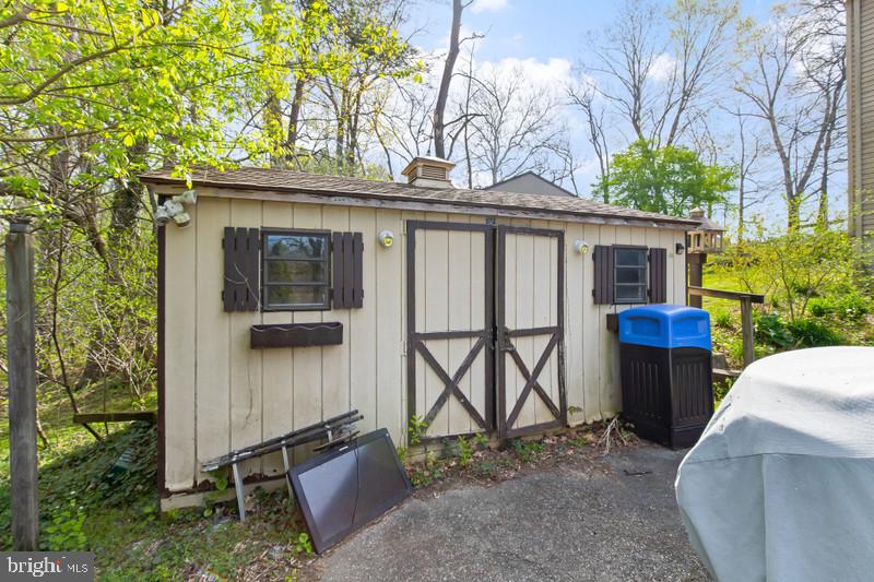833 Old Road Strasburg, PA 17579 - Photo 8 of 34 Gallery Image 8