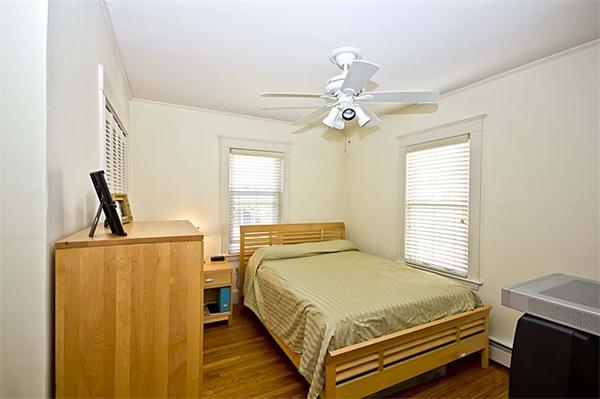 28-30 Burgoyne Street Boston, MA 02124 - Photo 17 of 28 Gallery Image 17