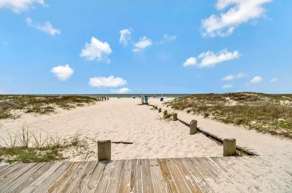 $675,000 | 1524 West Beach Boulevard, Unit 202, Gulf Shores, AL 36542