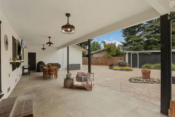 $829,900 | 213 Primula Court, Ripon, CA 95366