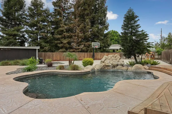 $829,900 | 213 Primula Court, Ripon, CA 95366