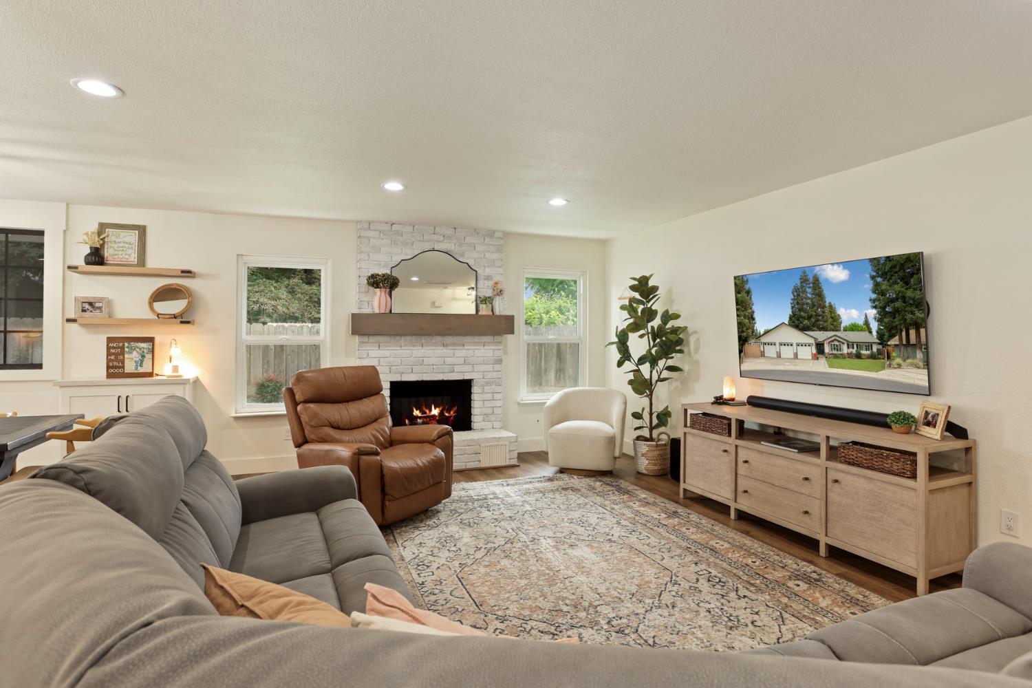 213 Primula Court Ripon, CA 95366 - Photo 7 of 58