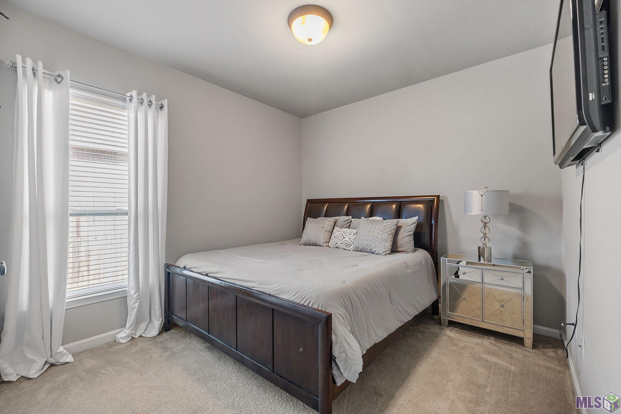 8666 Aston Avenue Baton Rouge, LA 70820 - Photo 12 of 23 Gallery Image 12