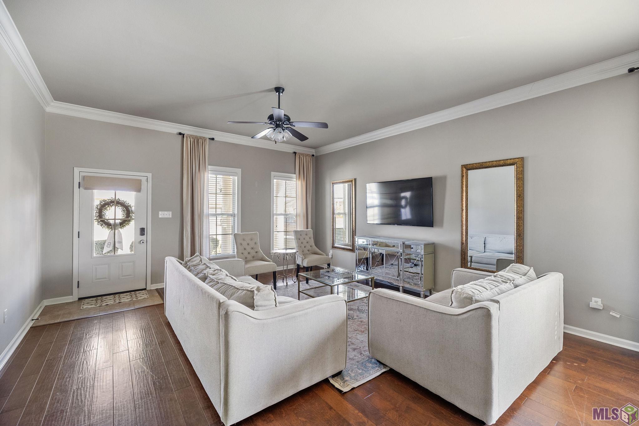 8666 Aston Avenue Baton Rouge, LA 70820 - Photo 3 of 23 Gallery Image 3