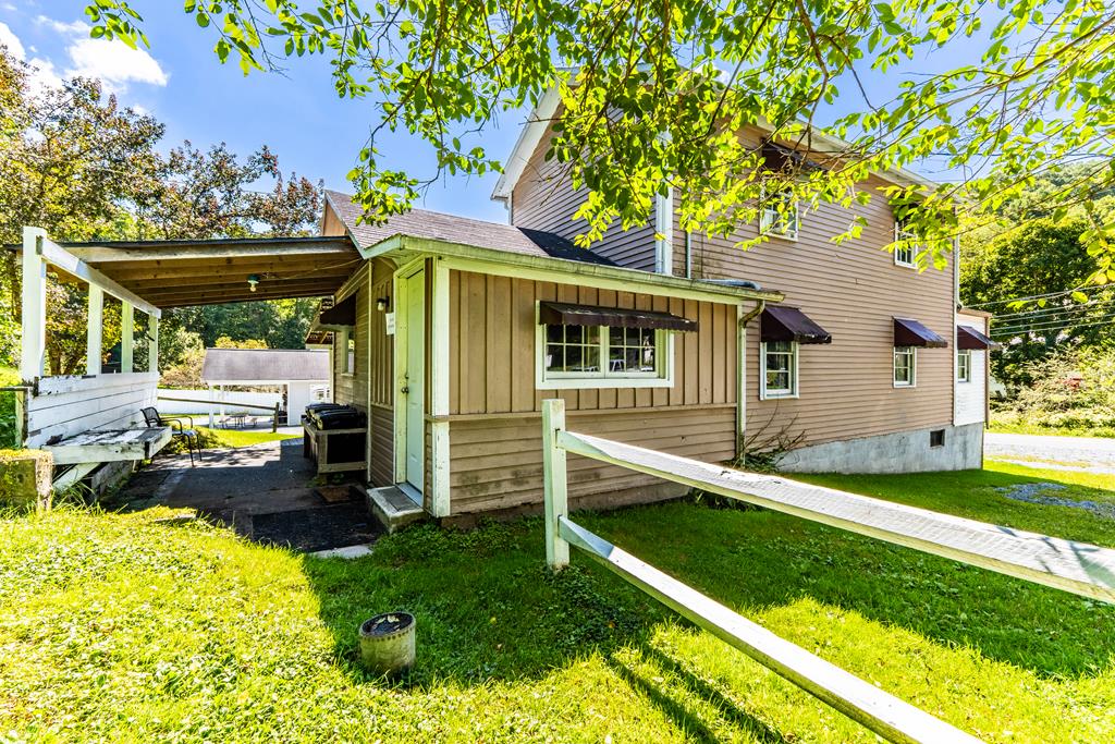 1440 Ashland Crumpler Road Northfork, WV 24868 - Photo 43 of 98 Gallery Image 43