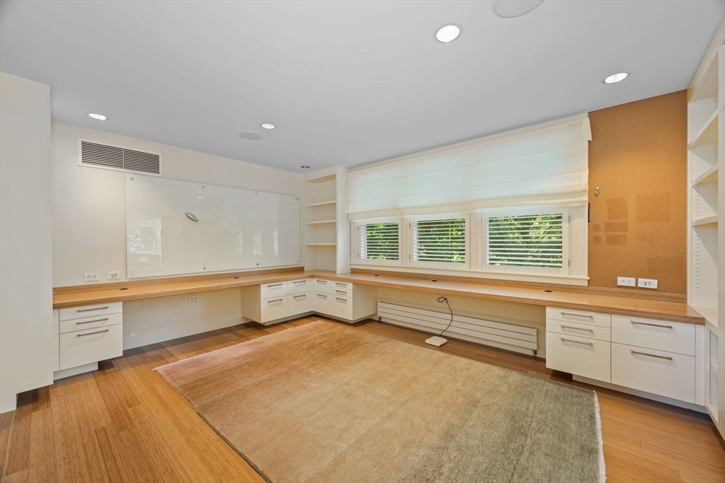 29 Merrill Road Newton, MA 02459 - Photo 24 of 42 a spacious bathroom with a large tub and sink