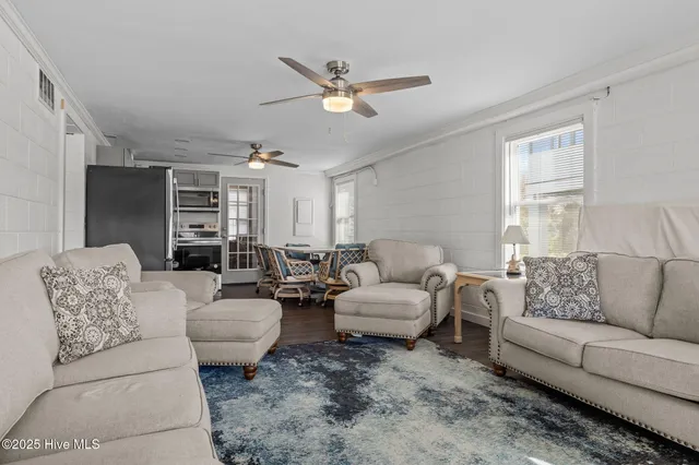 $775,000 | 303 East Atlantic Boulevard, Atlantic Beach, NC 28512