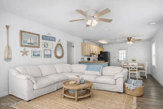 $775,000 | 303 East Atlantic Boulevard, Atlantic Beach, NC 28512