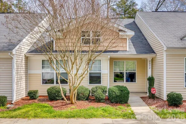 $1,800 | 2052 Shady Pond Drive, Clover, SC 29710