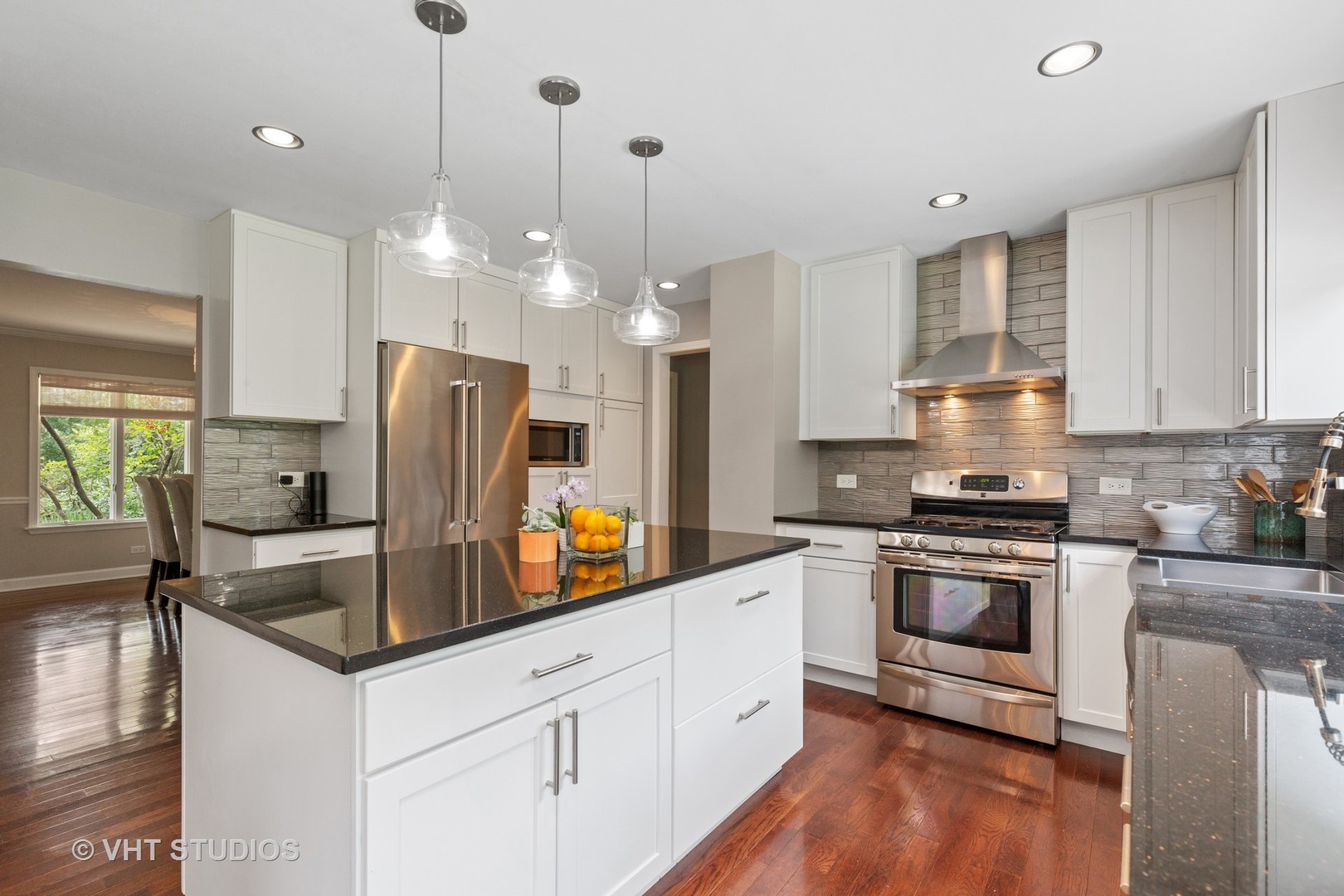 1124 Aberdeen Road Inverness, IL 60067 - Photo 8 of 46
