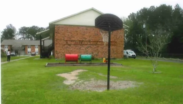 $545 | 100 Tamaran Loop, Unit 32, Eunice, LA 70535