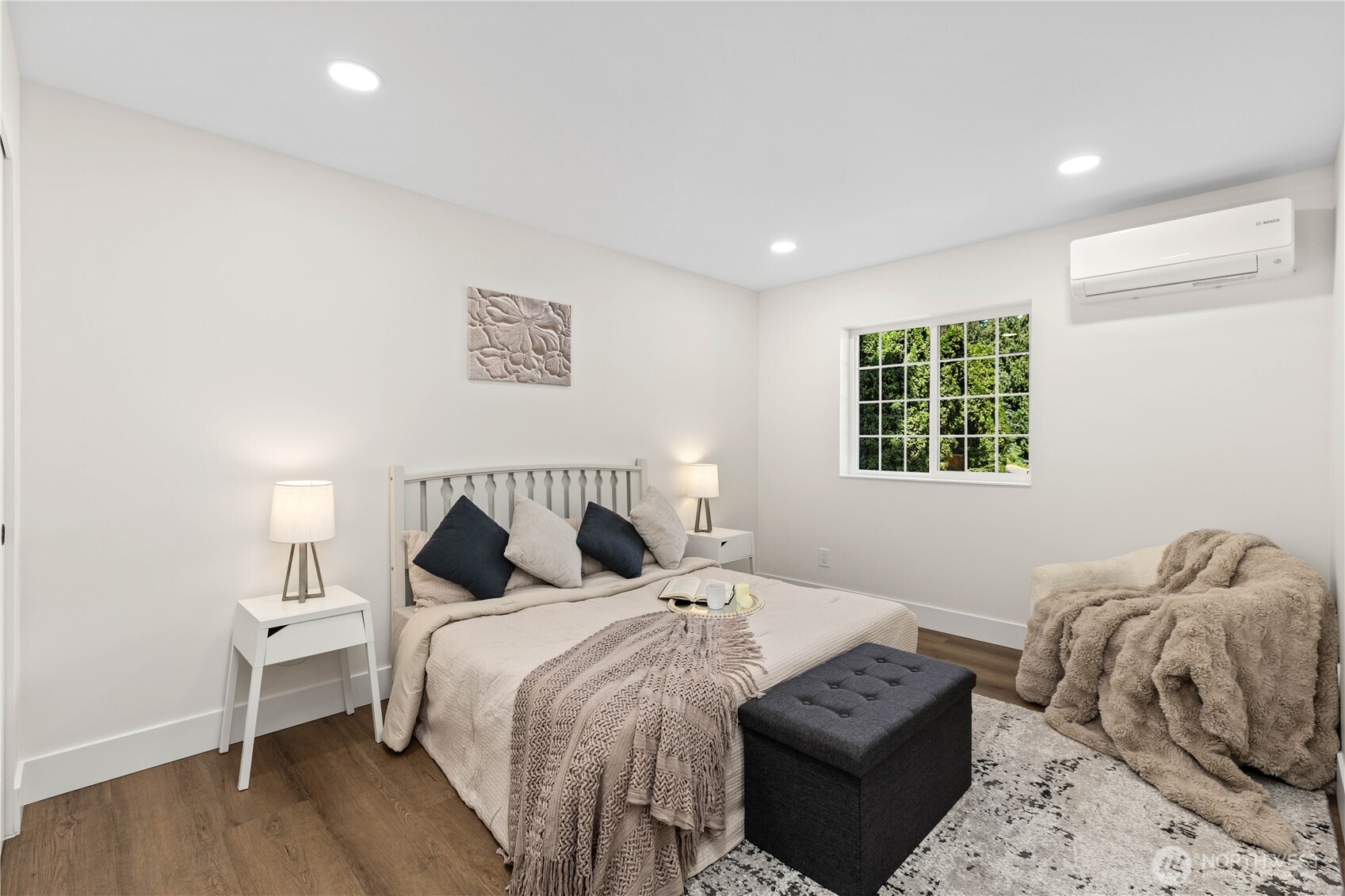 20921 West Richmond Road Bothell, WA 98021 - Photo 25 of 40 Gallery Image 25