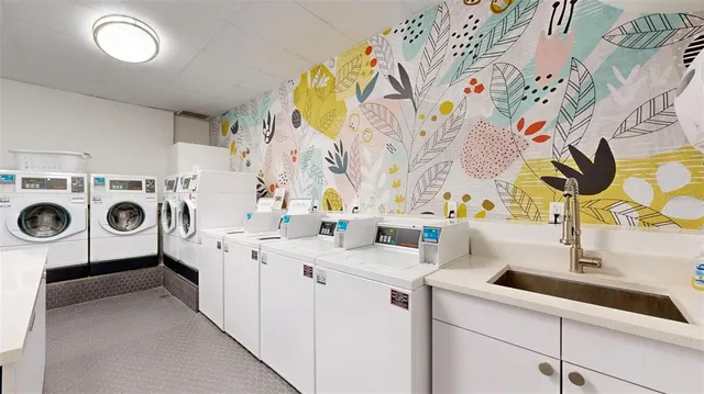 $2,400 | 2401 Bayshore Boulevard, Unit 1007, Tampa, FL 33629