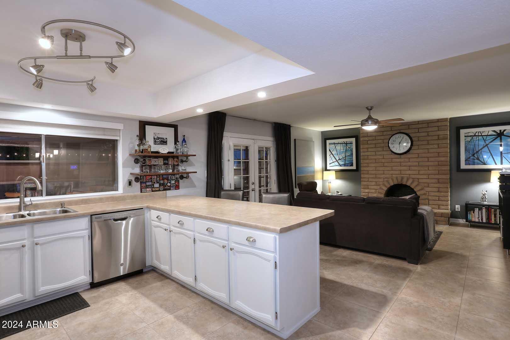 2415 West Redfield Road Phoenix, AZ 85023 - Photo 28 of 71 Night-Kitchen Family Room