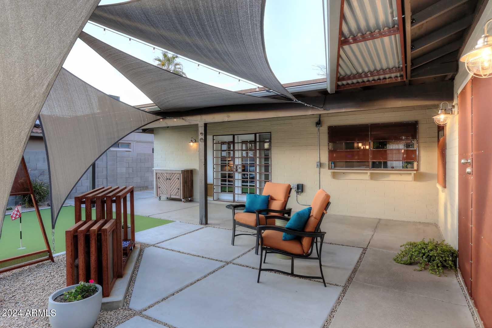 2415 West Redfield Road Phoenix, AZ 85023 - Photo 59 of 71 Covered Patio2