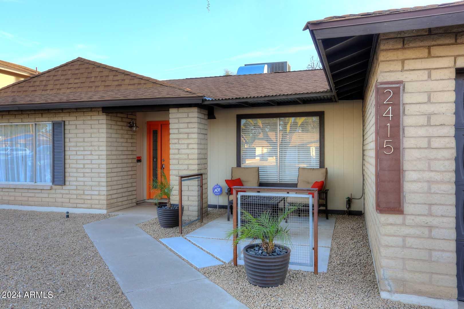2415 West Redfield Road Phoenix, AZ 85023 - Photo 6 of 71 Front Patio-Entry