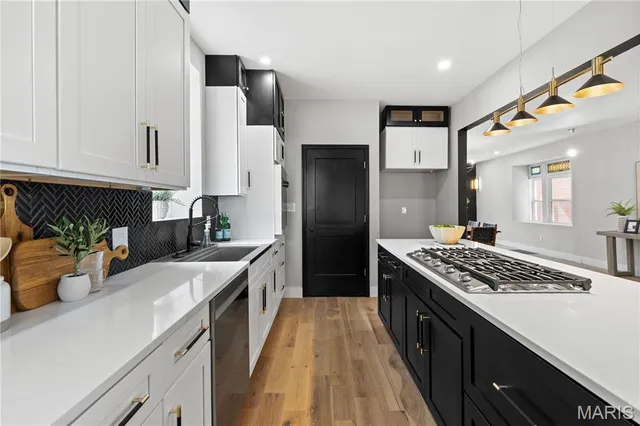 $499,900 | 3407 Giles Avenue, St. Louis, MO 63116