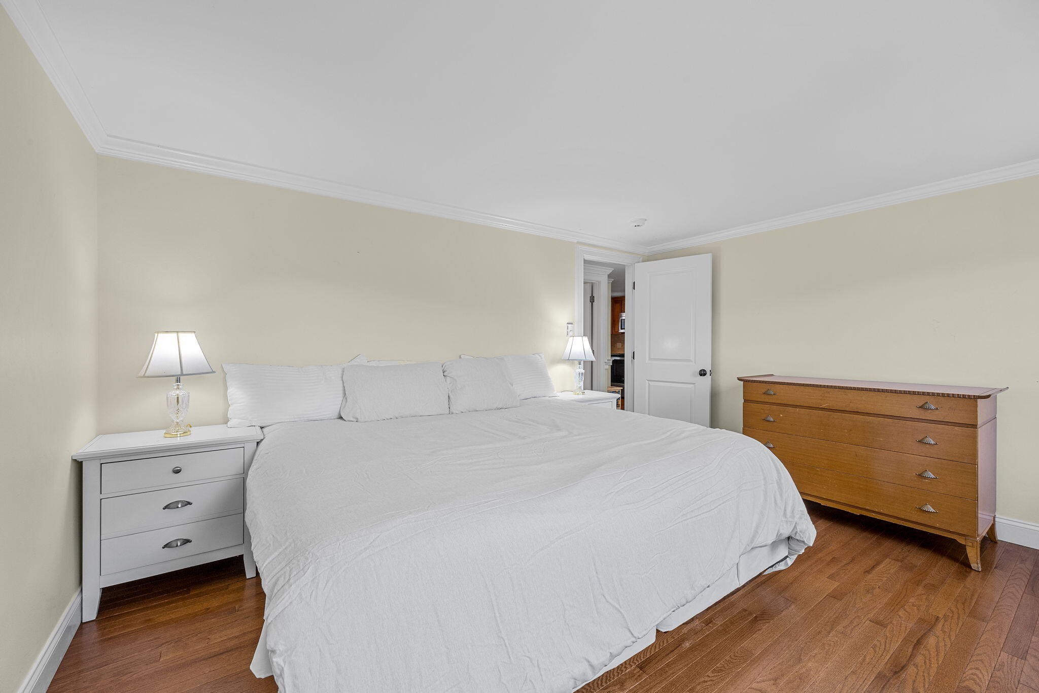 109 Misty Meadow Lane, Unit 4 Chatham, MA 02650 - Photo 18 of 30 22-web-or-mls-109-misty-meadow-ln-4