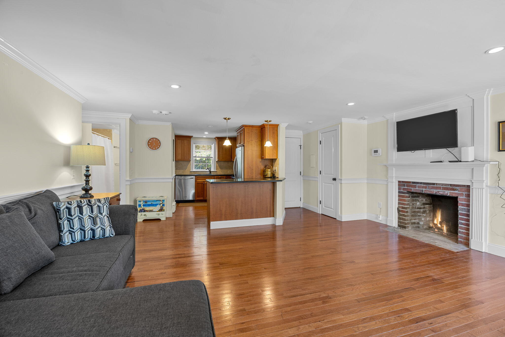 109 Misty Meadow Lane, Unit 4 Chatham, MA 02650 - Photo 10 of 30 12-web-or-mls-109-misty-meadow-ln-4