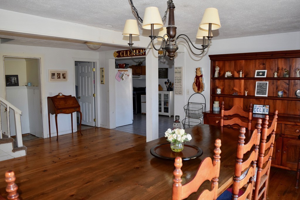 176 Shore Road Pocasset, MA 02559 - Photo 15 of 27 Gallery Image 15